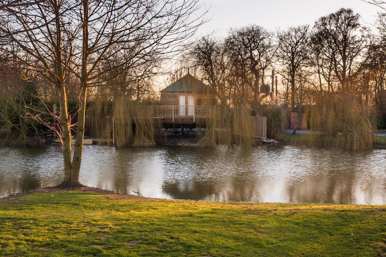 The Treehouse - Sleeps 4 Villa Old Leake Eksteriør bilde